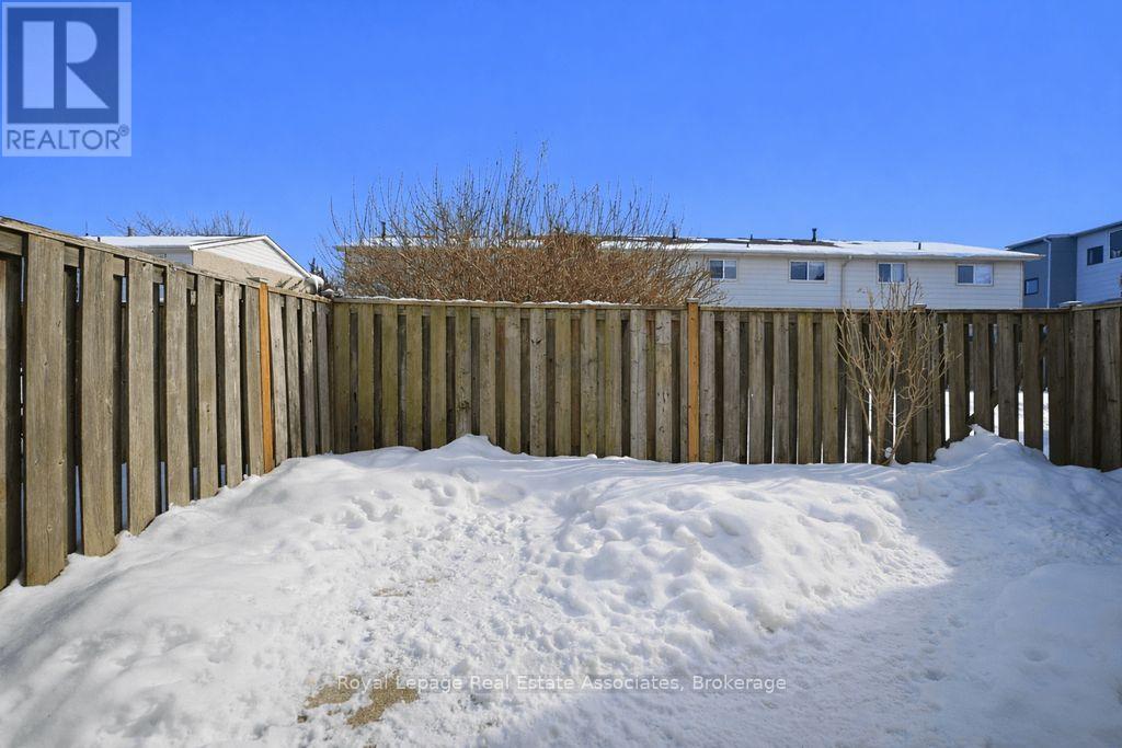 51 - 5475 Lakeshore Road, Burlington, Ontario  L7L 1E1 - Photo 37 - W12779284