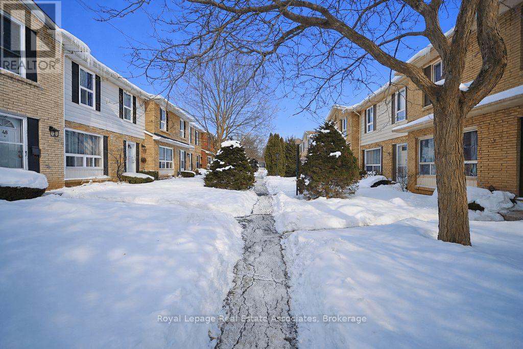 51 - 5475 Lakeshore Road, Burlington, Ontario  L7L 1E1 - Photo 38 - W12779284