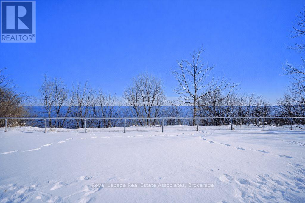 51 - 5475 Lakeshore Road, Burlington, Ontario  L7L 1E1 - Photo 44 - W12779284