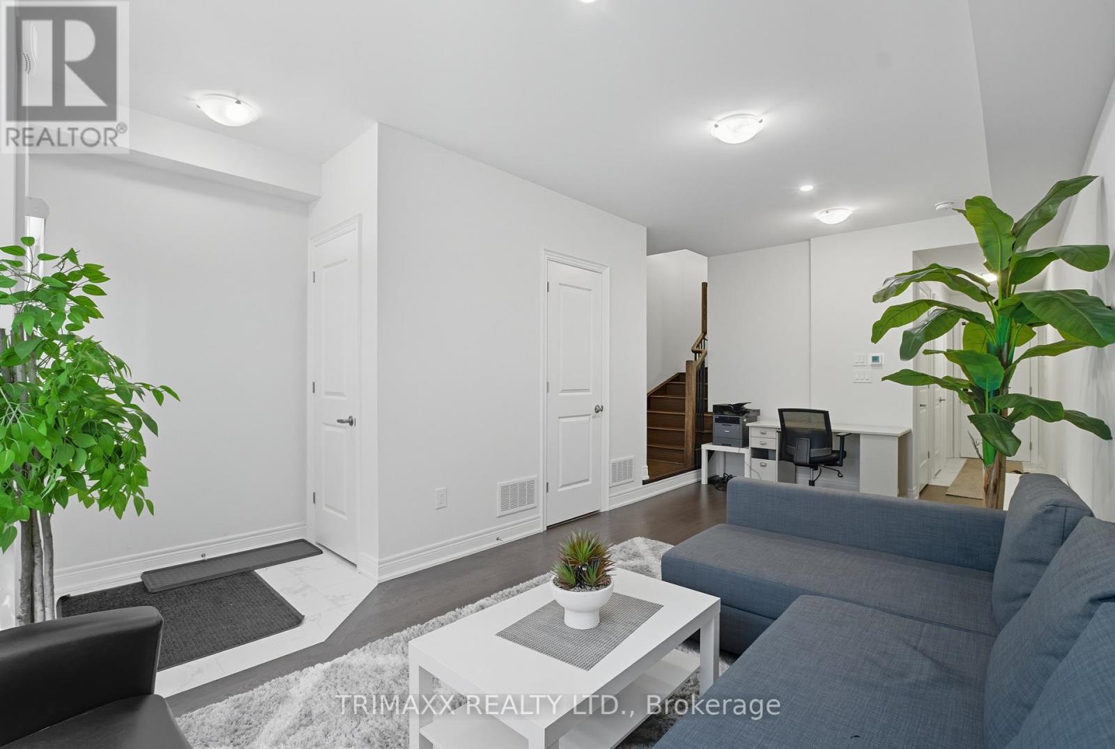 389 Inspire Boulevard, Brampton (Sandringham-Wellington North), Ontario  L6R 4E4 - Photo 5 - W12779312