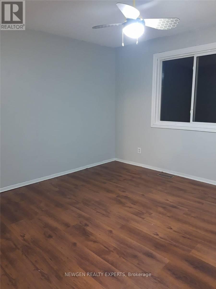 264 Laurentian Drive, Kitchener, Ontario  N2E 2B6 - Photo 11 - X12779220