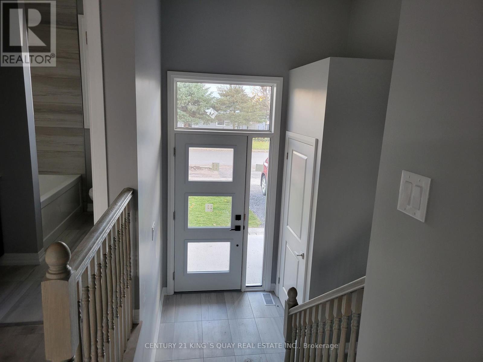 42 Mcfarland Drive, Belleville, Ontario  K8N 2X2 - Photo 3 - X12779294