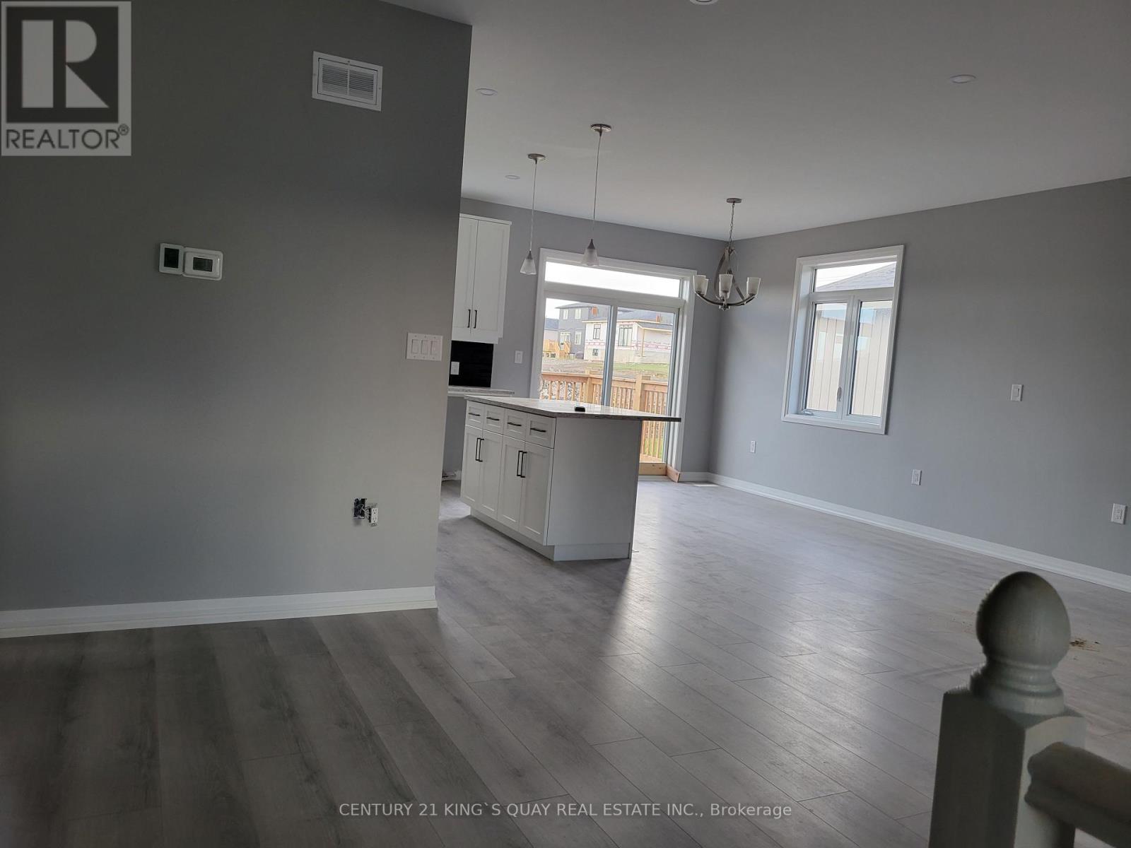 42 Mcfarland Drive, Belleville, Ontario  K8N 2X2 - Photo 4 - X12779294