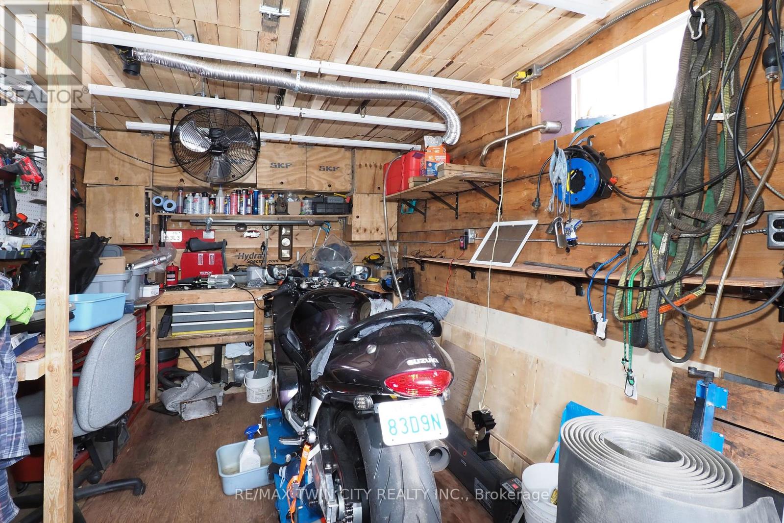 24 Blackwell Drive, Kitchener, Ontario  N2N 1P5 - Photo 36 - X12779306