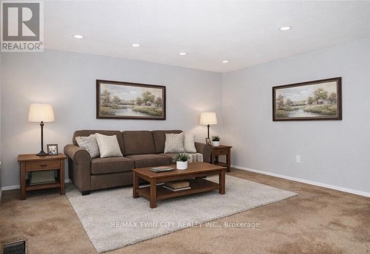 24 Blackwell Drive, Kitchener, Ontario  N2N 1P5 - Photo 6 - X12779306