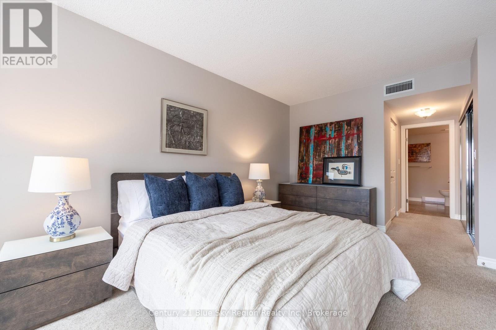 301 - 155 Timmins Street, North Bay (West End), Ontario  P1B 9K8 - Photo 18 - X12779332