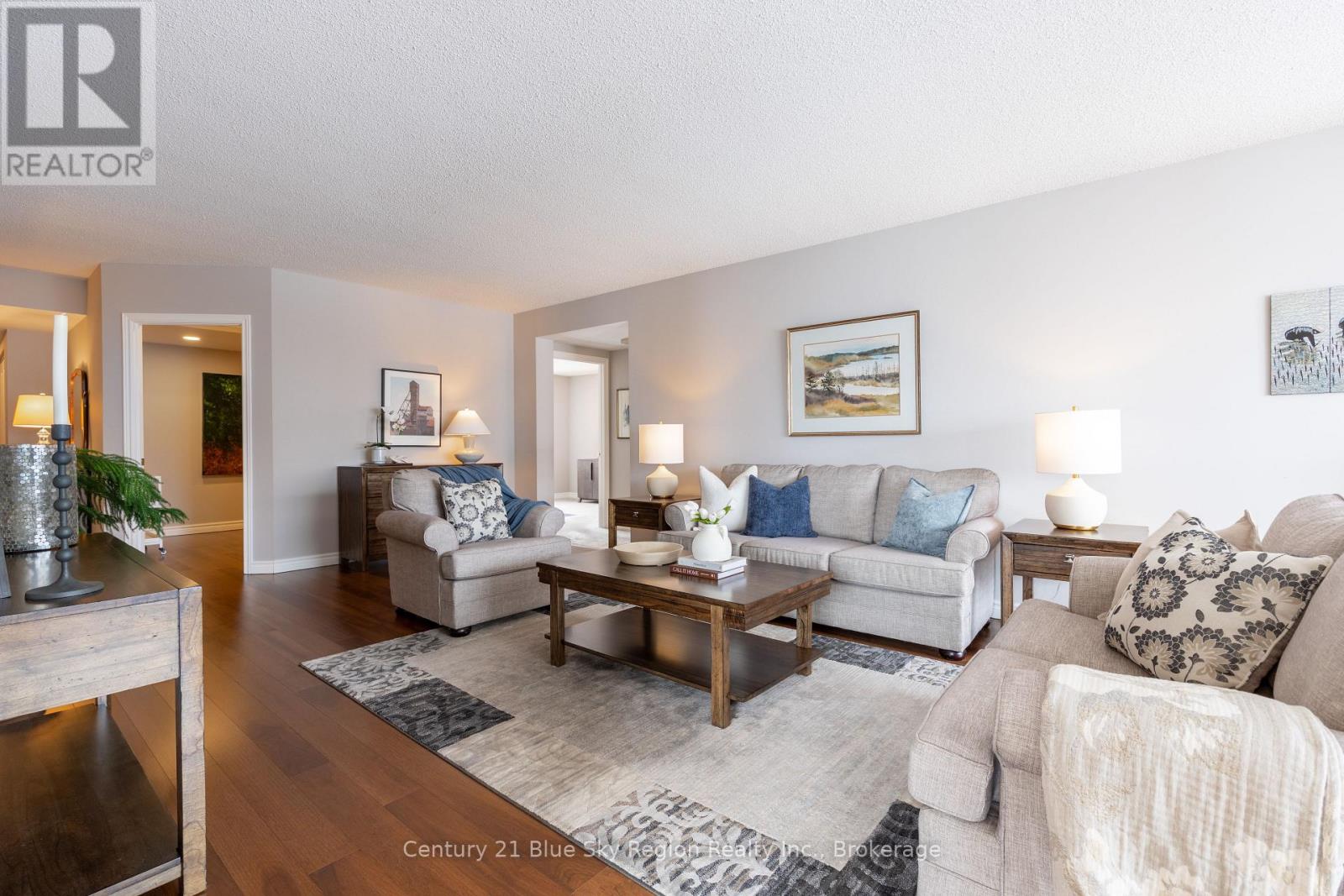 301 - 155 Timmins Street, North Bay (West End), Ontario  P1B 9K8 - Photo 6 - X12779332