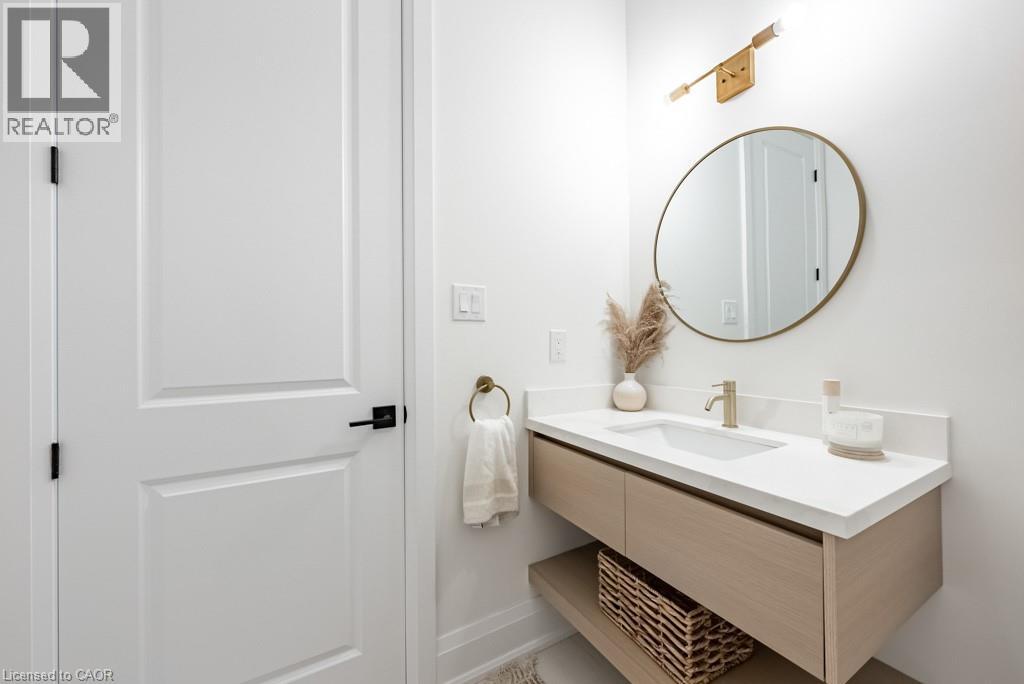 121 Fiddlers Green Road Unit# 2, Ancaster, Ontario  L9G 1W4 - Photo 18 - 40804276