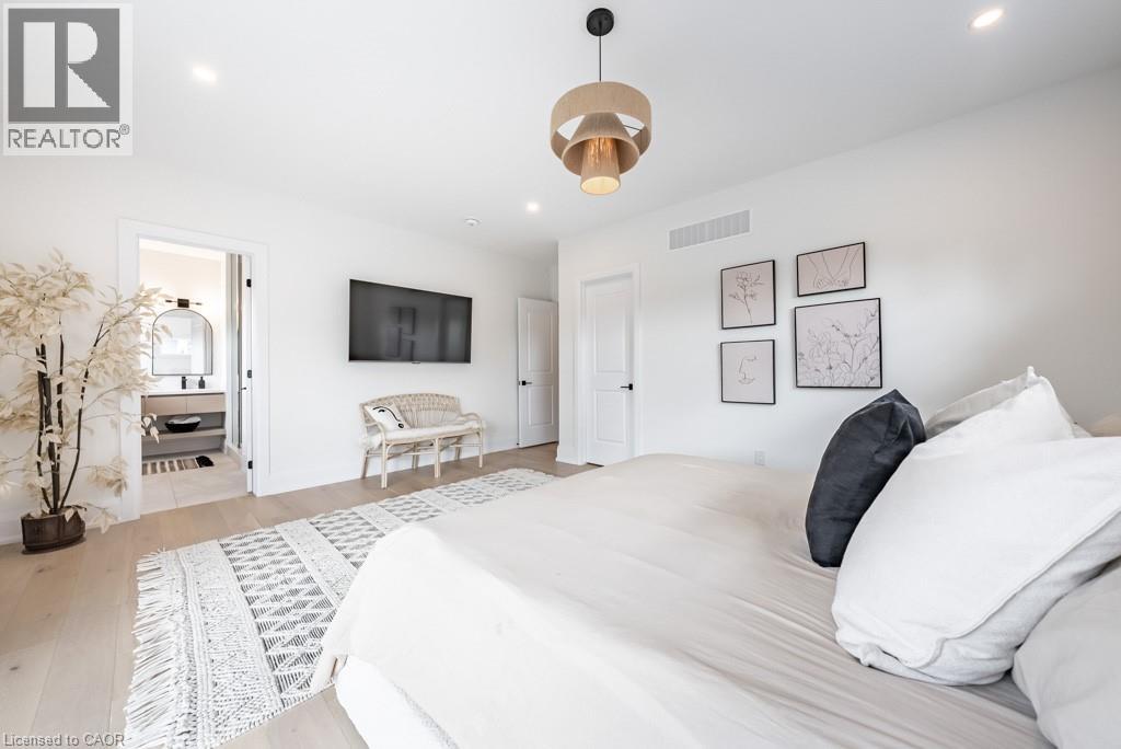 121 Fiddlers Green Road Unit# 2, Ancaster, Ontario  L9G 1W4 - Photo 22 - 40804276