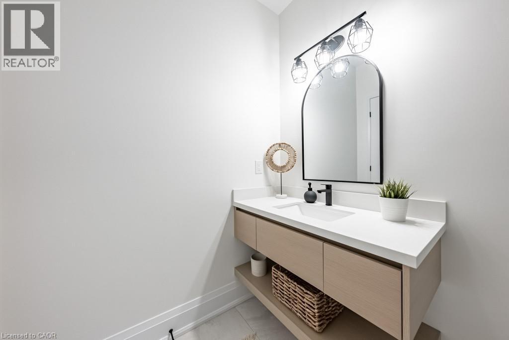 121 Fiddlers Green Road Unit# 2, Ancaster, Ontario  L9G 1W4 - Photo 29 - 40804276