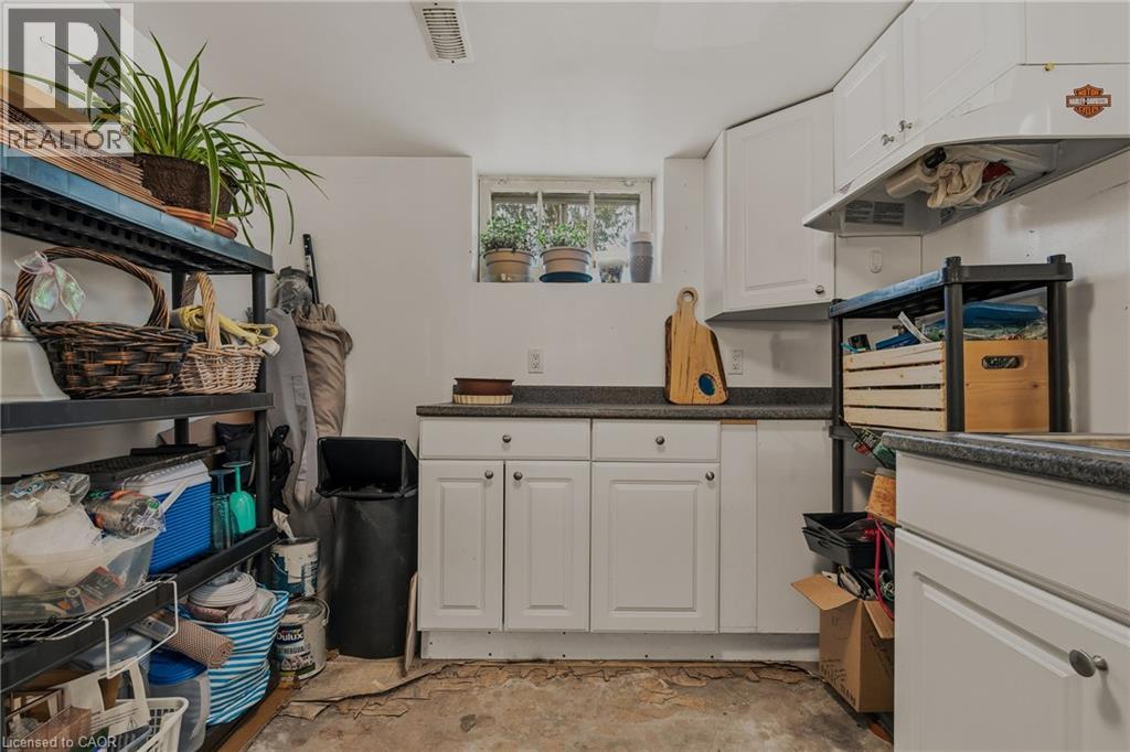 5 Alma Street, Dundas, Ontario  L9H 2C8 - Photo 30 - 40804132