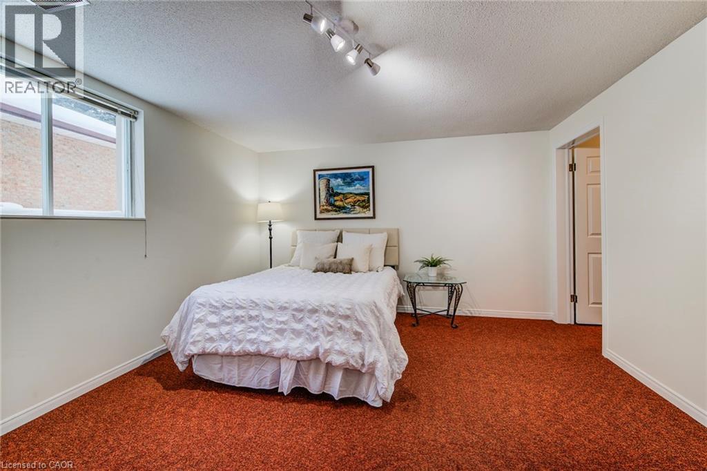 454 Kingsford Place, Waterloo, Ontario  N2T 1K9 - Photo 35 - 40798205