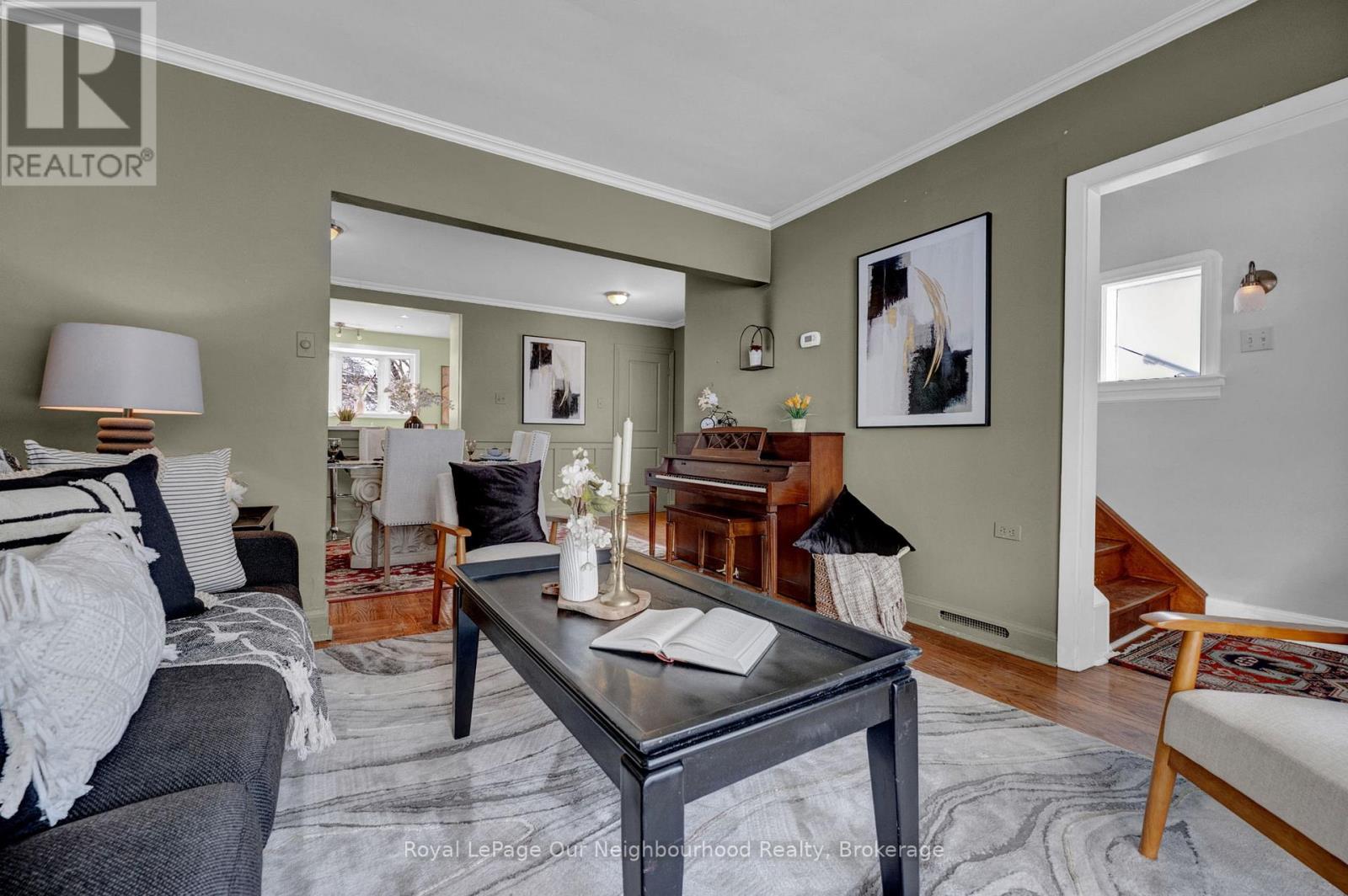 100 Buckingham Avenue, Oshawa (O'neill), Ontario  L1G 2K5 - Photo 8 - E12779328