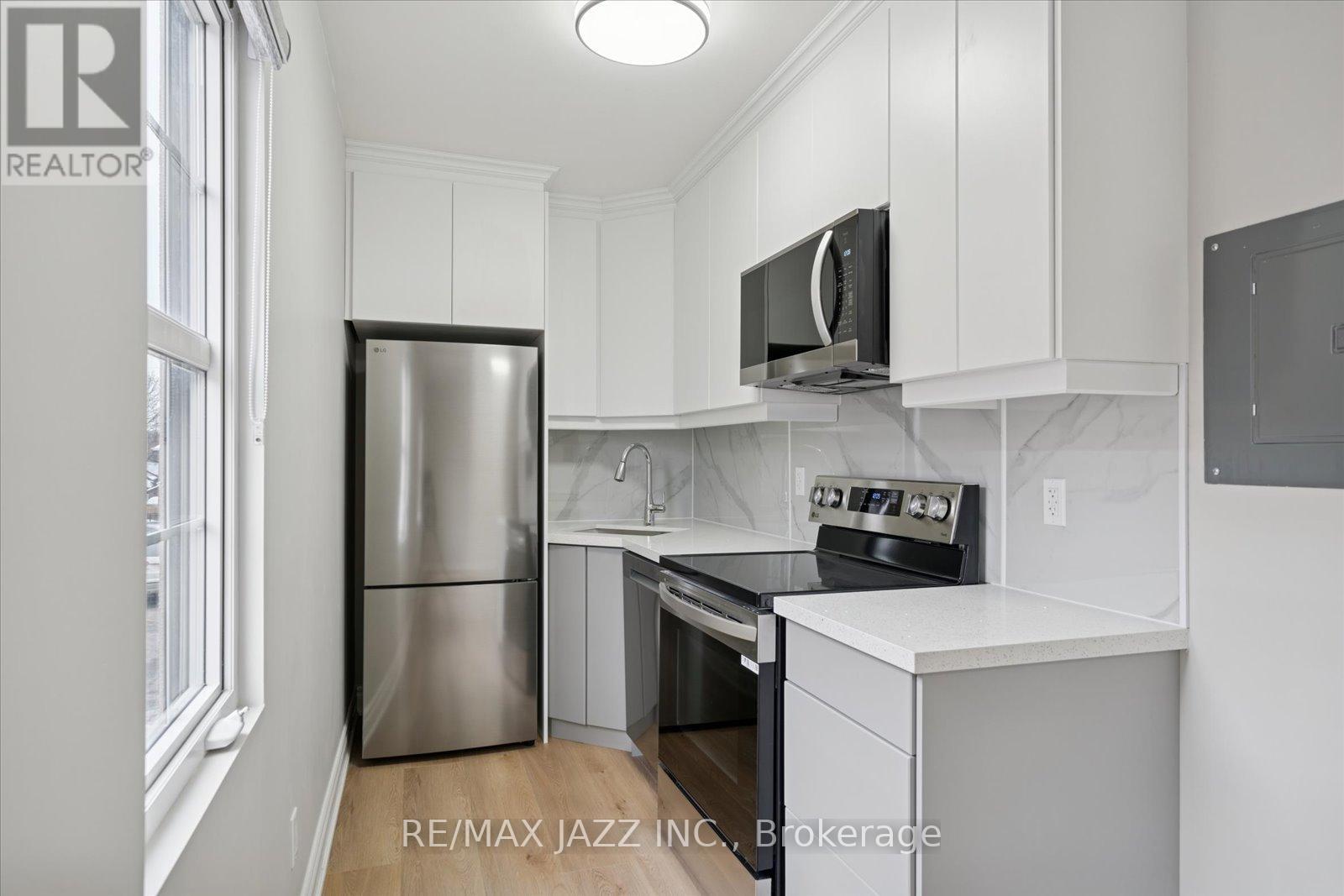 103 - 251 Simcoe Street S, Oshawa (Central), Ontario  L1H 4H3 - Photo 8 - E12779358