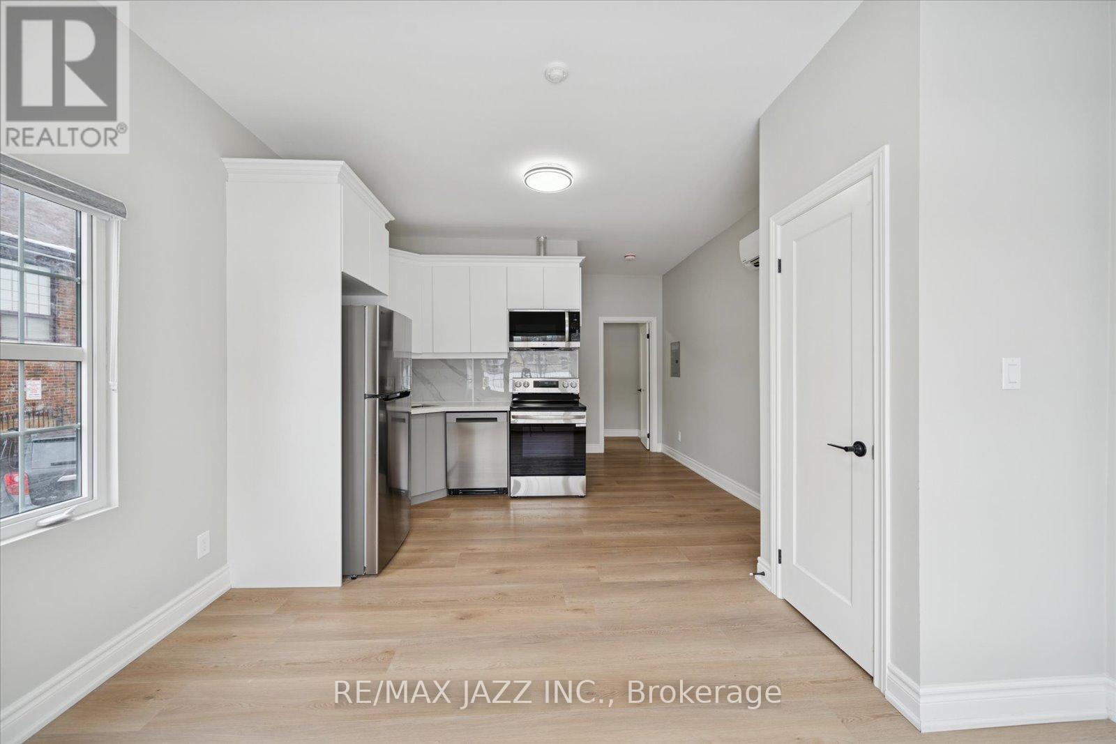 102 - 251 Simcoe Street S, Oshawa (Central), Ontario  L1H 4H3 - Photo 3 - E12779362