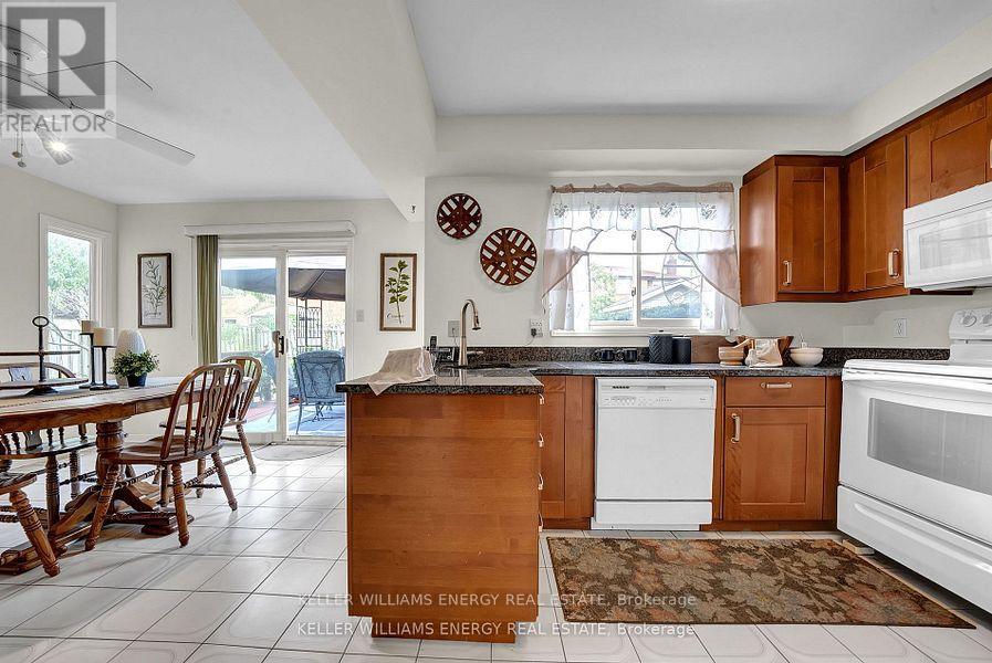 280 Thornton Road N, Oshawa, Ontario  L1J 6T7 - Photo 11 - E12779426