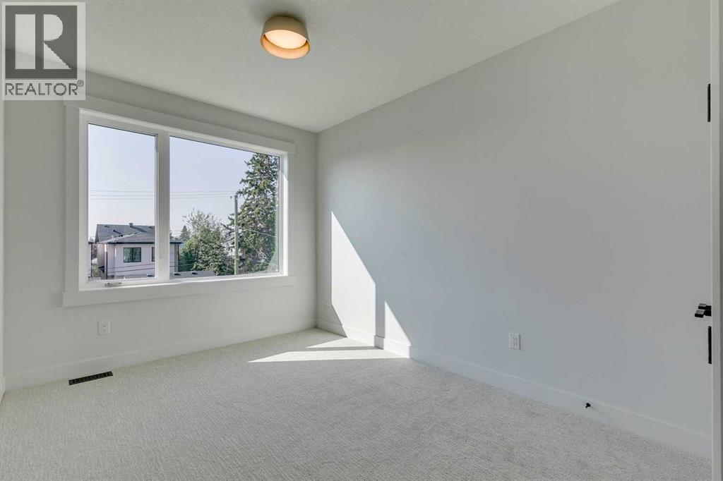 2013 23 Avenue Nw, Calgary, Alberta  T2M 1W2 - Photo 24 - A2274713