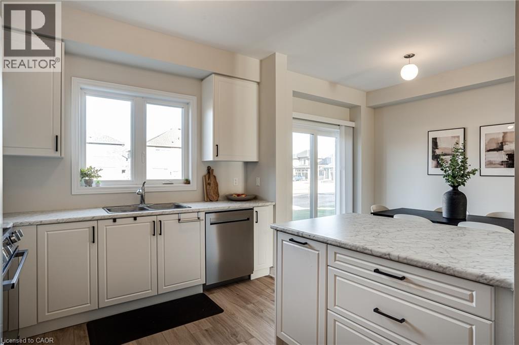 26 Bentgrass Drive, Welland, Ontario  L3B 0H3 - Photo 14 - 40804550