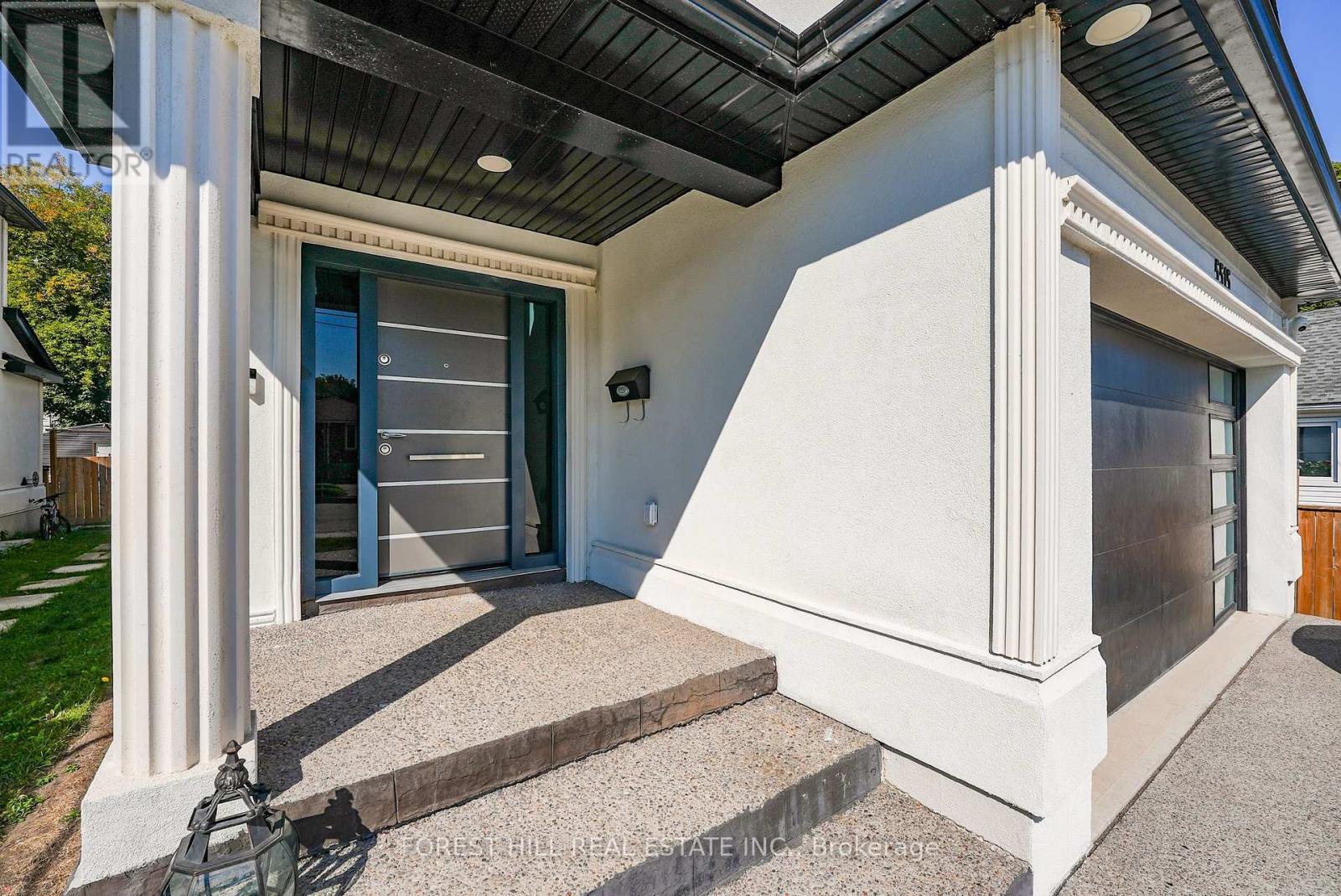 5515 Glenholme Avenue, Niagara Falls, Ontario  L2G 4X8 - Photo 2 - X12779430