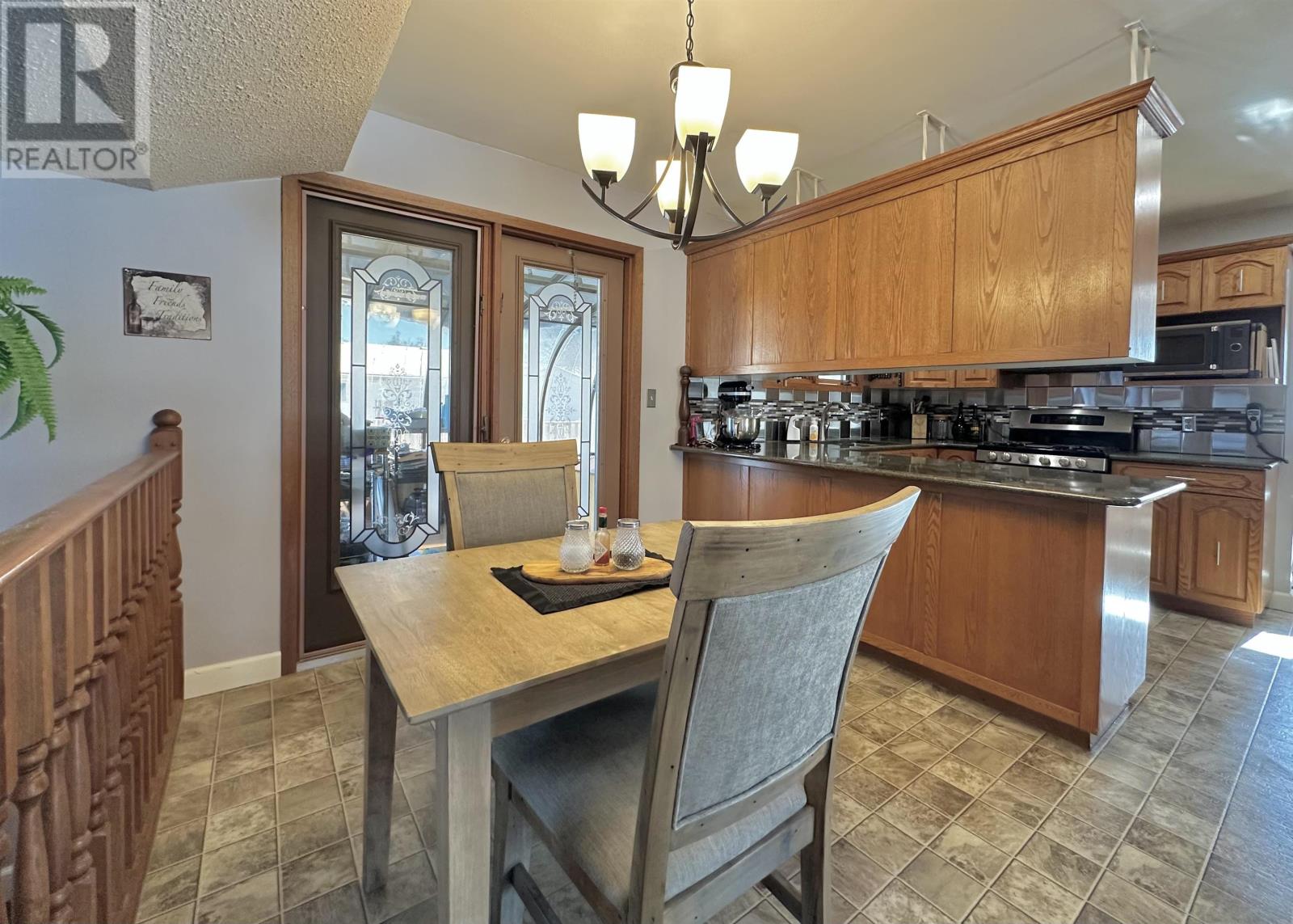 110 Oakwood Rd, Fort Frances, Ontario  P9A 3V3 - Photo 15 - TB2600217