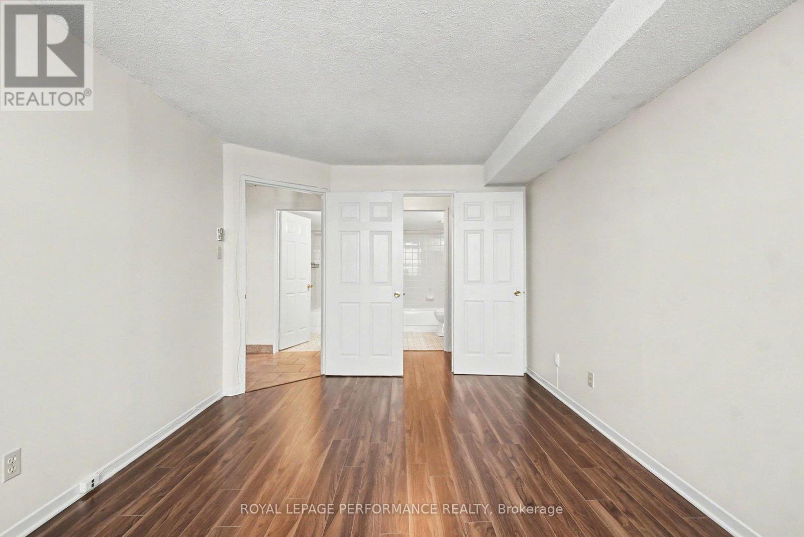 402 - 1440 Heron Road, Ottawa, Ontario  K1V 0X2 - Photo 17 - X12779474