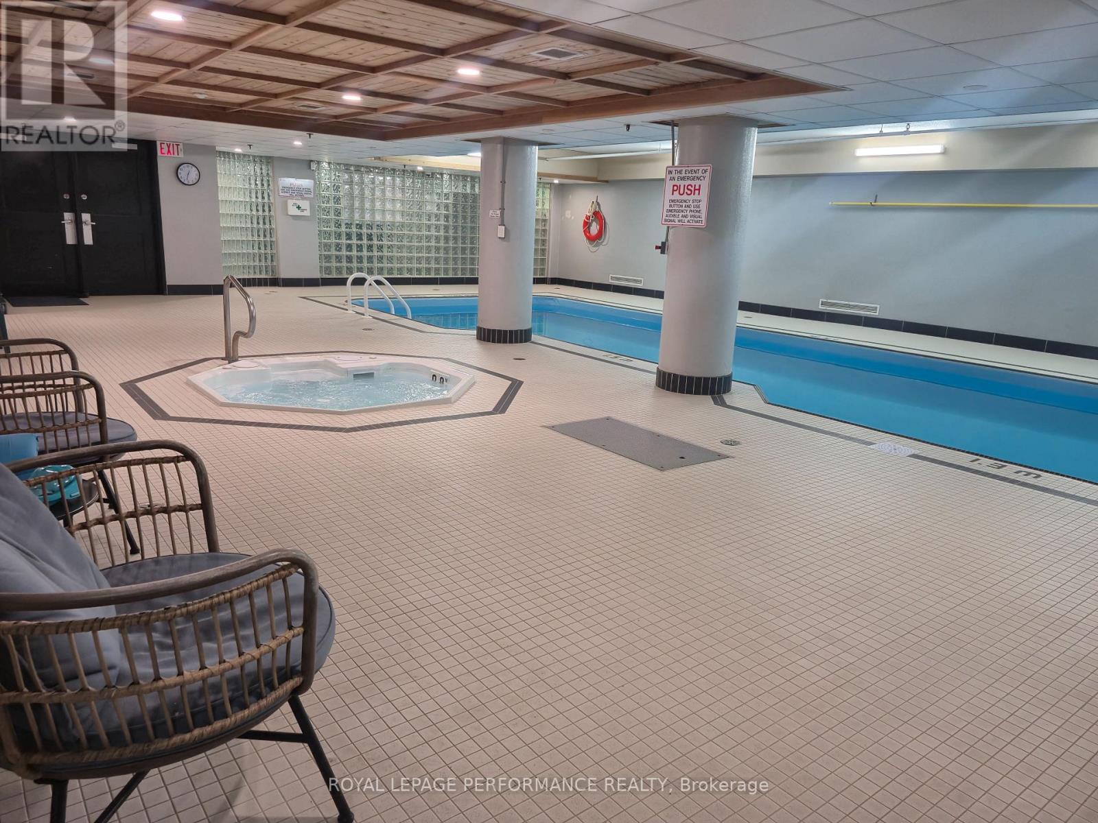 402 - 1440 Heron Road, Ottawa, Ontario  K1V 0X2 - Photo 30 - X12779474