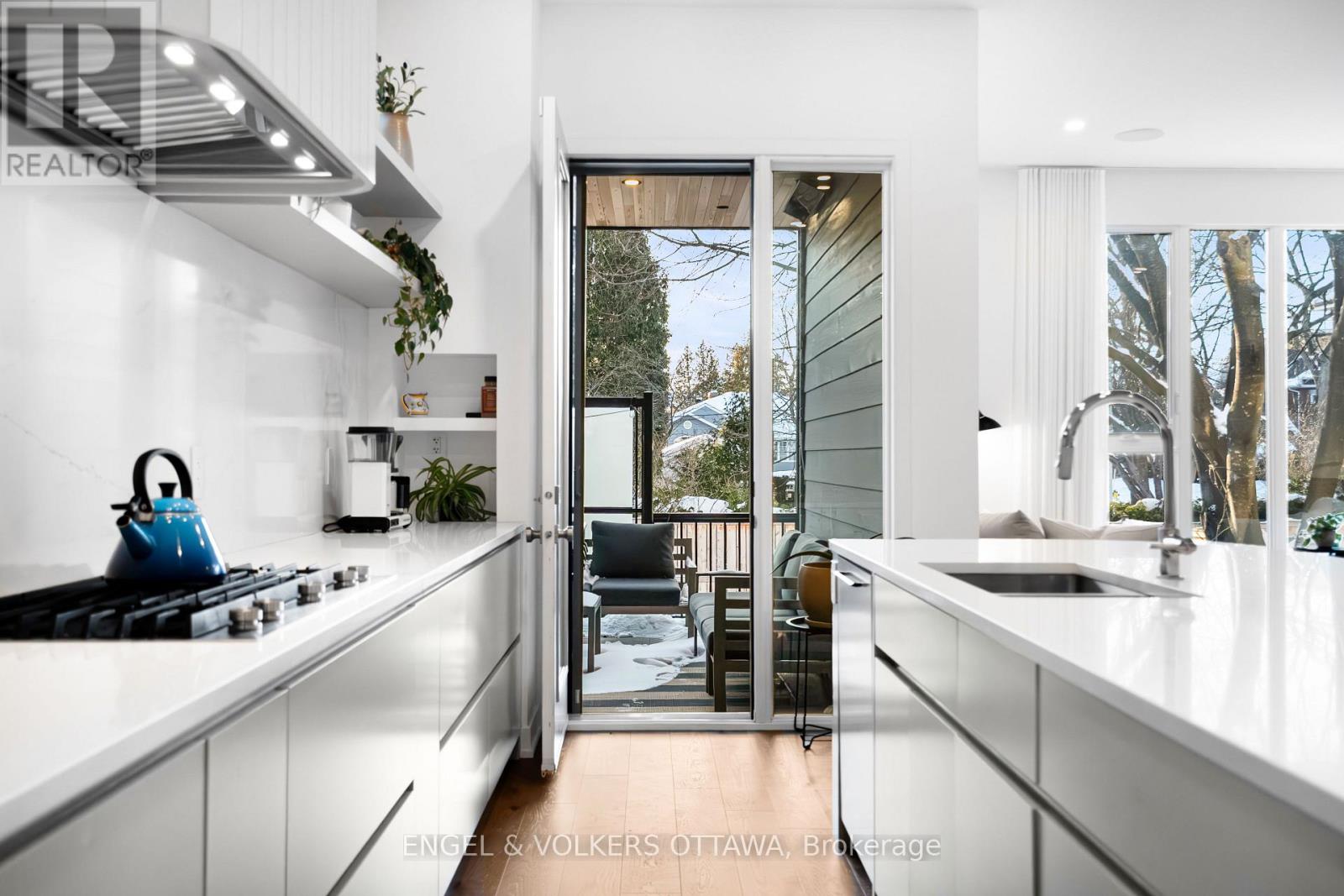 508 Roosevelt Avenue, Ottawa, Ontario  K2A 1Z8 - Photo 10 - X12779576