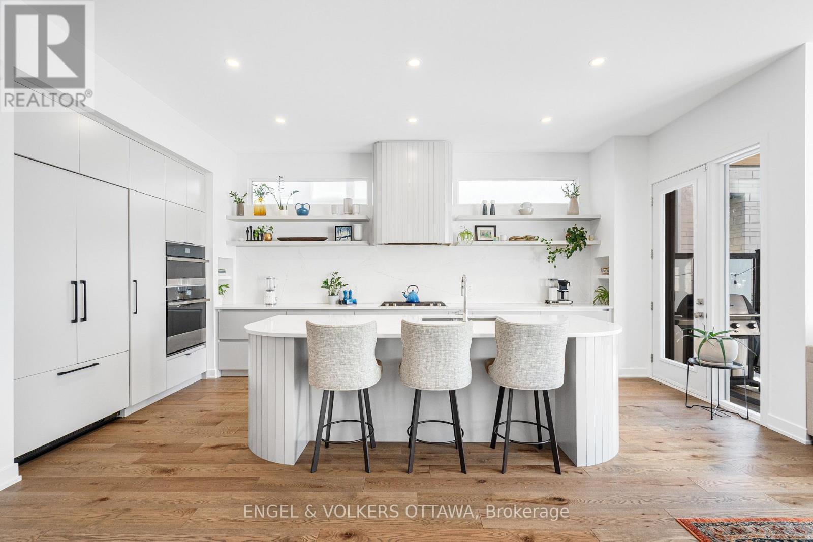 508 Roosevelt Avenue, Ottawa, Ontario  K2A 1Z8 - Photo 5 - X12779576