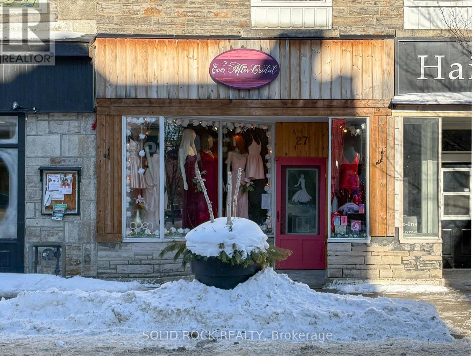 27 Gore Street E, Perth, Ontario  K7H 1H4 - Photo 2 - X12779592