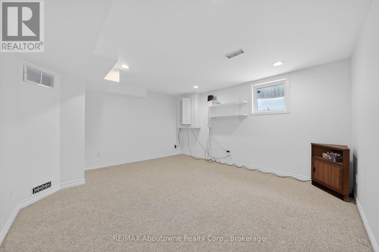 264 Richler Drive, Oakville, Ontario  L6H 5E4 - Photo 26 - W12779568