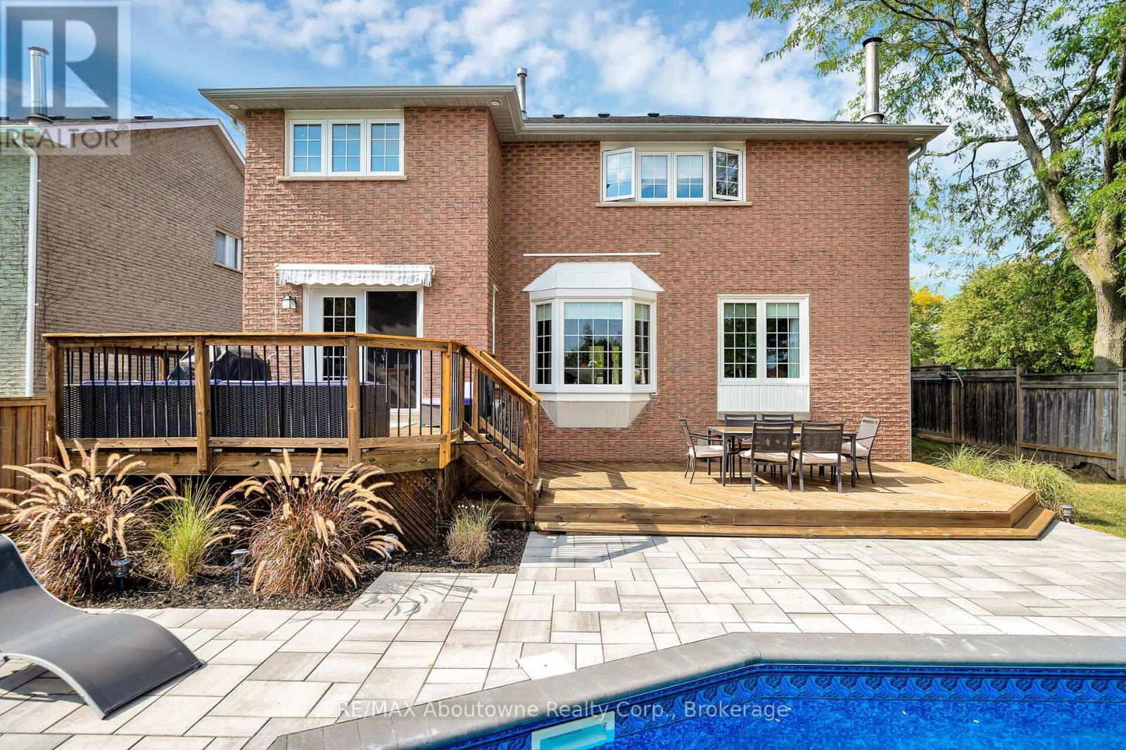 264 Richler Drive, Oakville, Ontario  L6H 5E4 - Photo 36 - W12779568