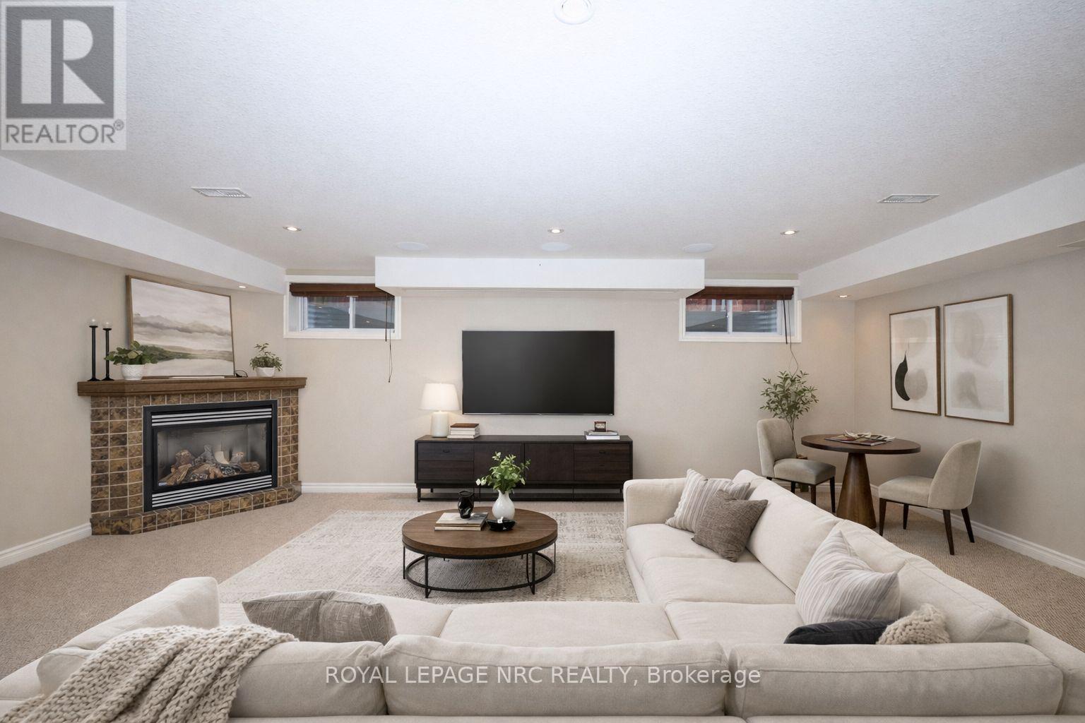 45 Timber Creek Crescent, Pelham (Fonthill), Ontario  L3E 0P3 - Photo 42 - X12779446