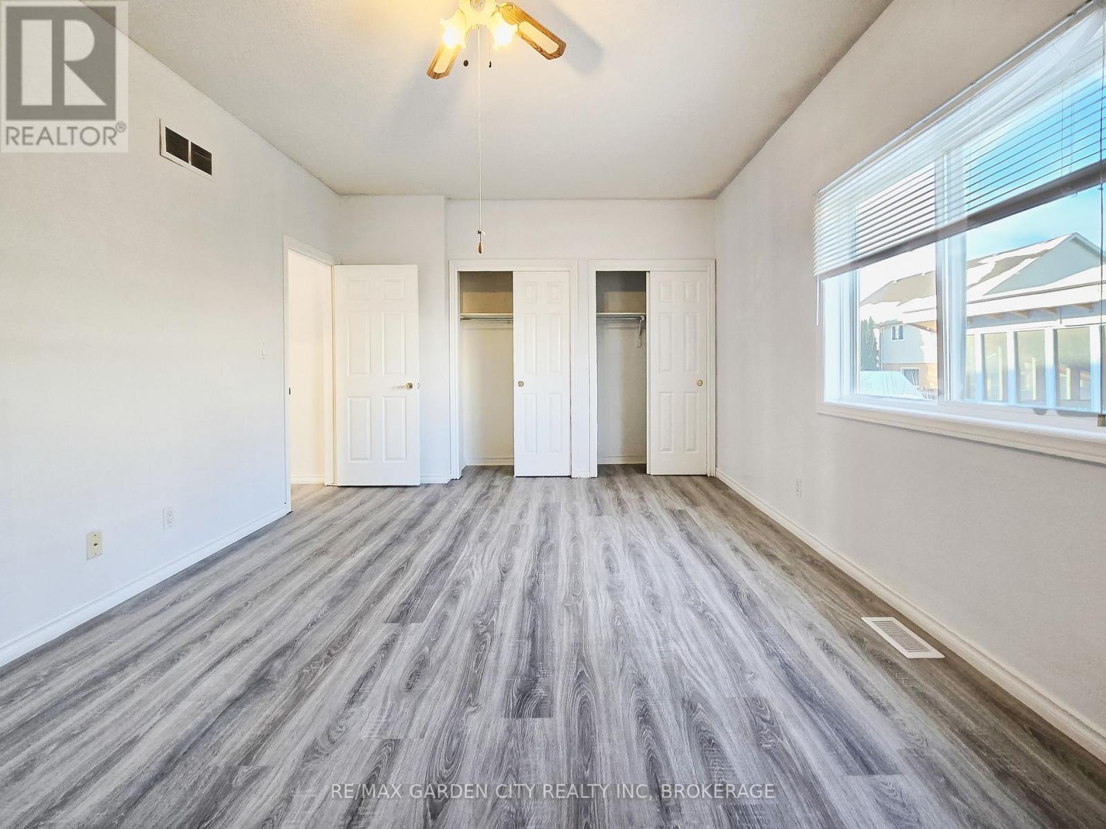 11 Cozocar Crescent, St. Catharines (Rykert/vansickle), Ontario  L2S 3Y5 - Photo 20 - X12779496