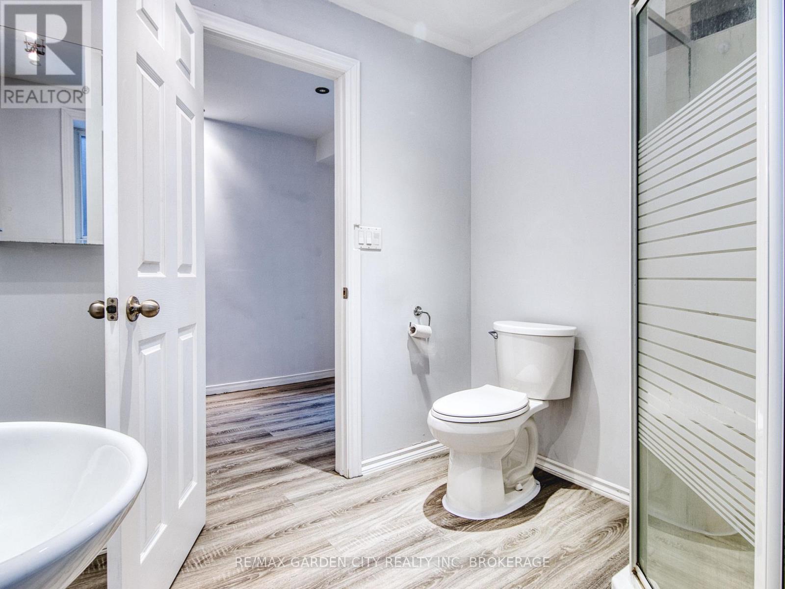 11 Cozocar Crescent, St. Catharines (Rykert/vansickle), Ontario  L2S 3Y5 - Photo 37 - X12779496