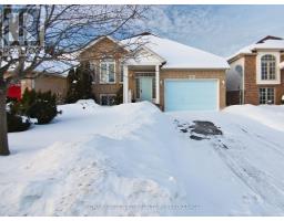 11 COZOCAR CRESCENT, St. Catharines, Ontario