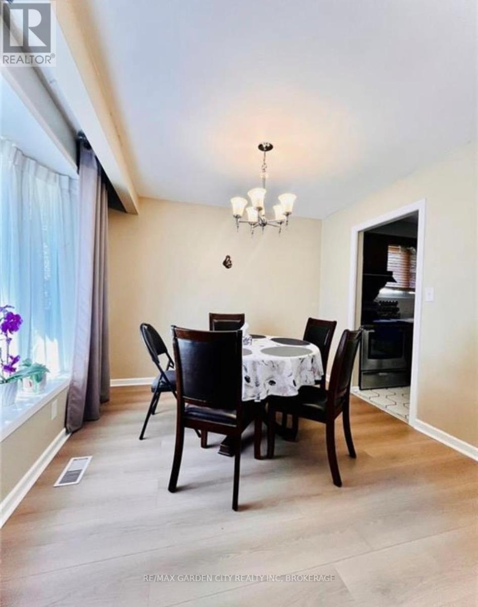 73 Lakeshore Road, St. Catharines (Lakeshore), Ontario  L2N 2T3 - Photo 8 - X12779502