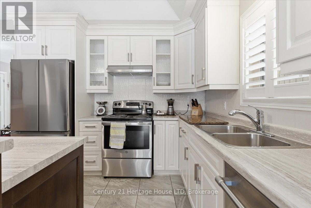 125 Clare Avenue, Welland (Coyle Creek), Ontario  L3C 0B7 - Photo 10 - X12779530