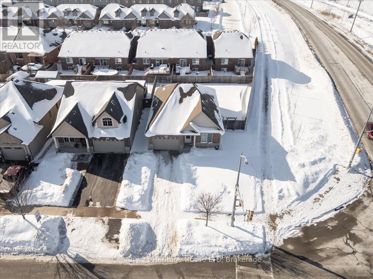 125 Clare Avenue, Welland (Coyle Creek), Ontario  L3C 0B7 - Photo 36 - X12779530