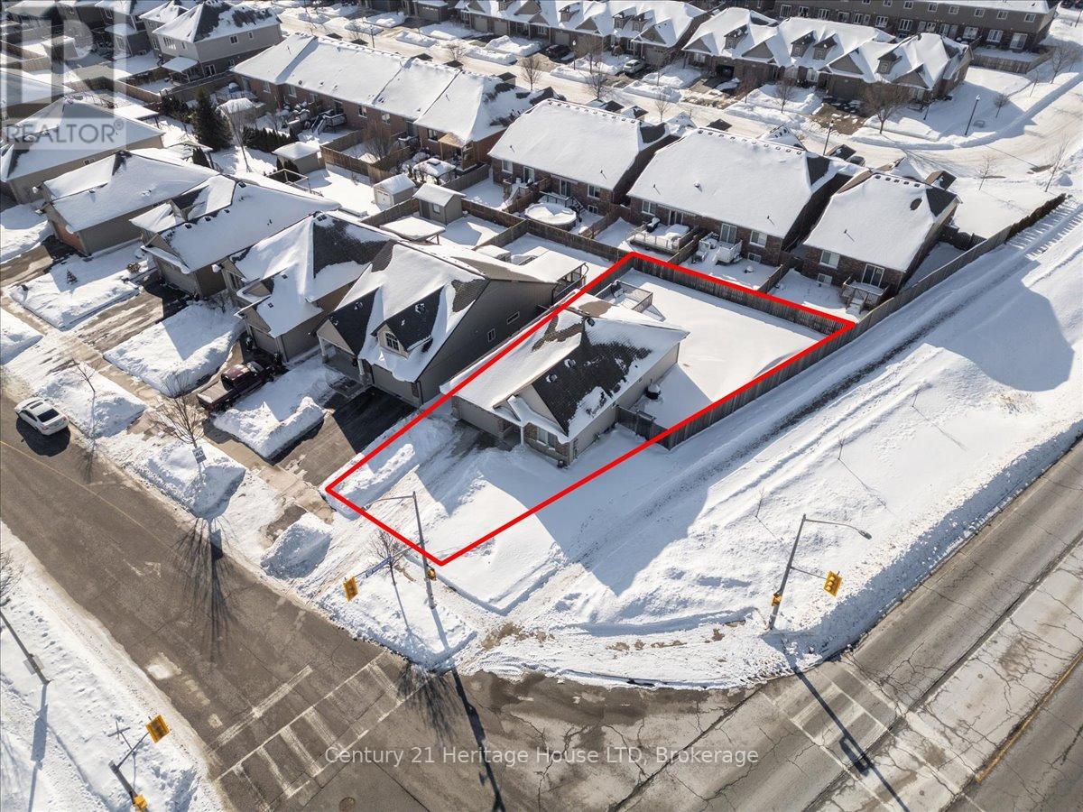 125 Clare Avenue, Welland (Coyle Creek), Ontario  L3C 0B7 - Photo 37 - X12779530