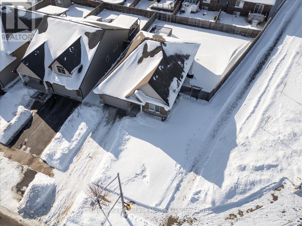 125 Clare Avenue, Welland (Coyle Creek), Ontario  L3C 0B7 - Photo 39 - X12779530