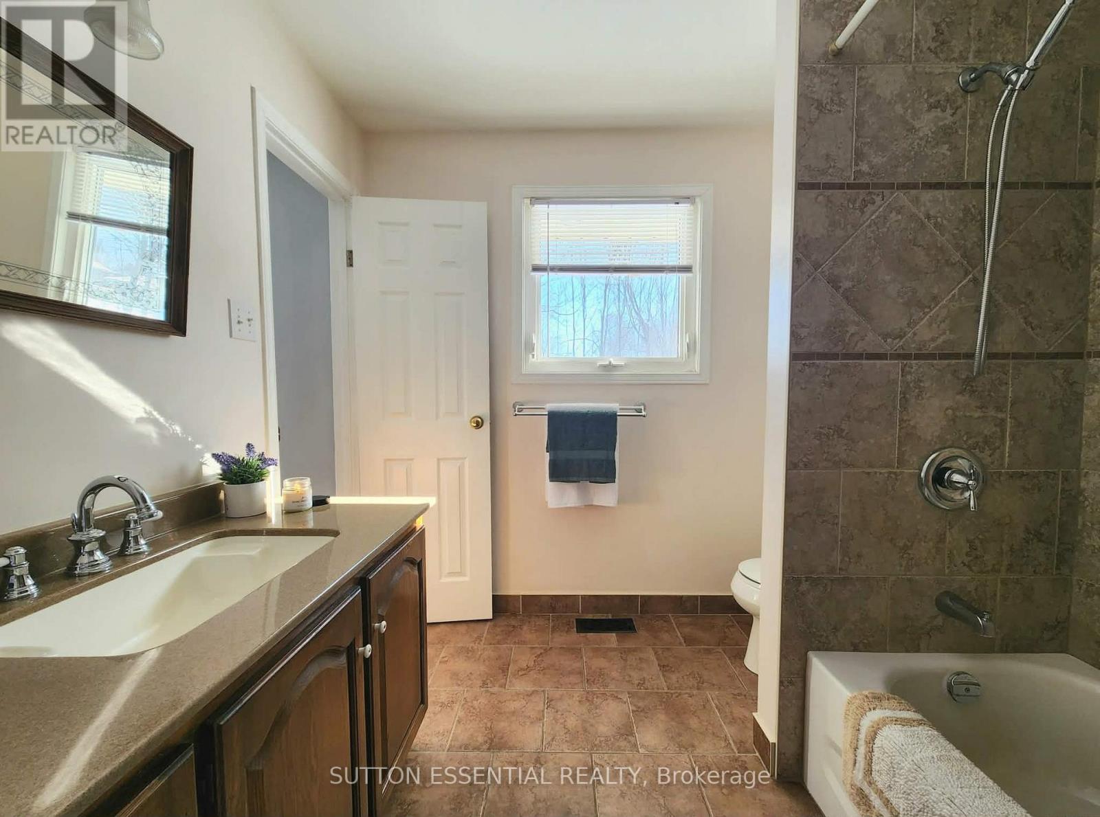 11 Oak Street, Augusta, Ontario  K0E 1P0 - Photo 17 - X12779504