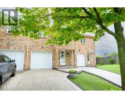 5 VULCAN Court, Hamilton, Ontario