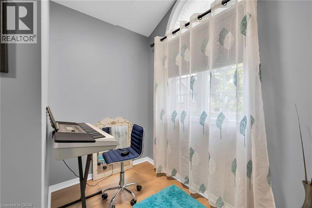 5 Vulcan Court, Hamilton, Ontario  L8E 5W7 - Photo 21 - 40795607