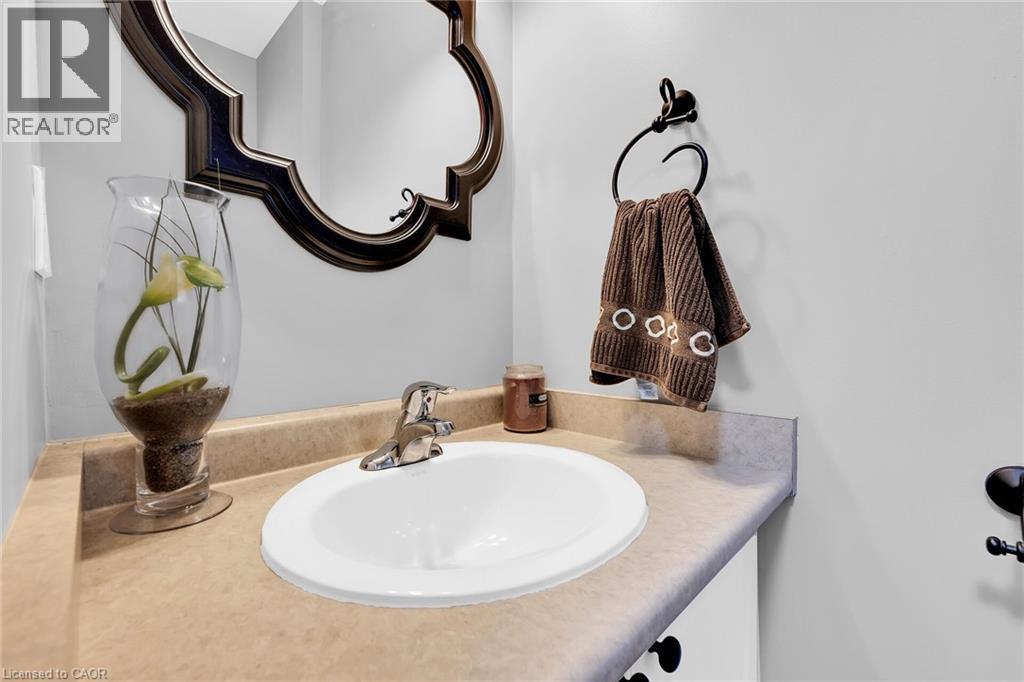 5 Vulcan Court, Hamilton, Ontario  L8E 5W7 - Photo 32 - 40795607