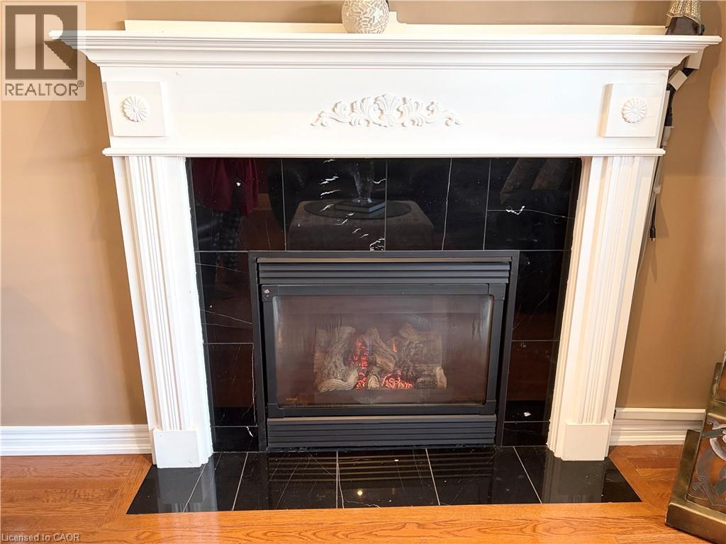 500 Stonehenge Drive, Ancaster, Ontario  L9K 1S7 - Photo 10 - 40800790