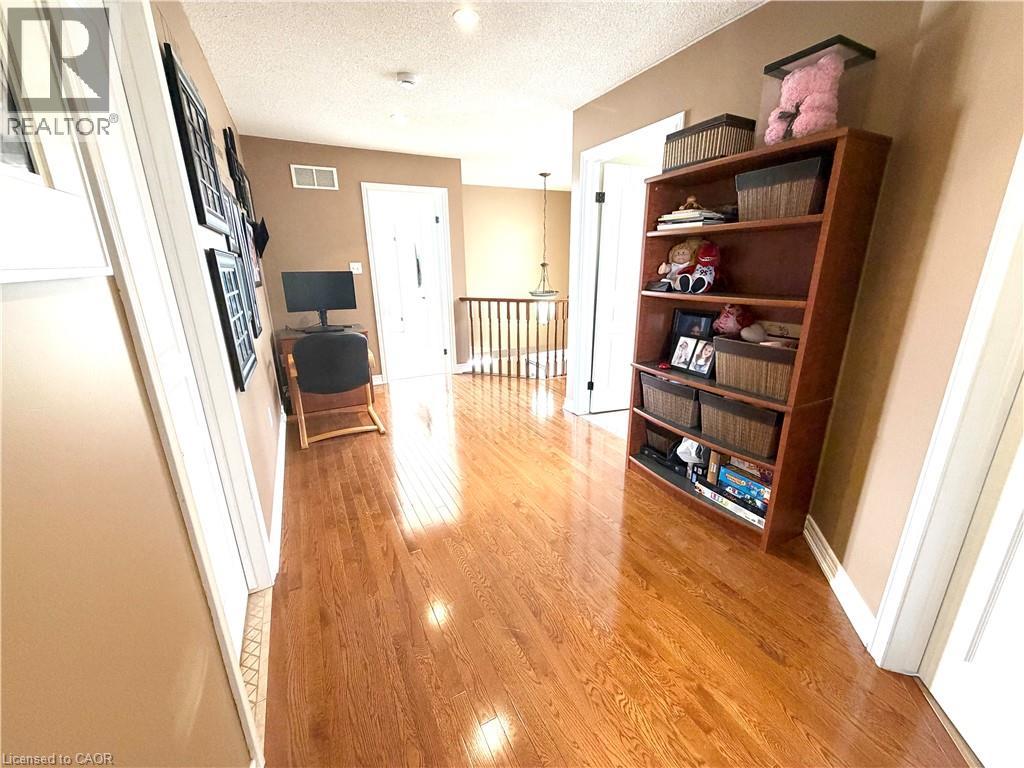 500 Stonehenge Drive, Ancaster, Ontario  L9K 1S7 - Photo 18 - 40800790