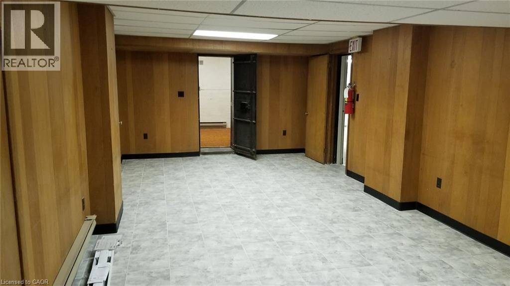 4365 Queen Street Unit# Lower, Niagara Falls, Ontario  L2E 2K9 - Photo 9 - 40804394