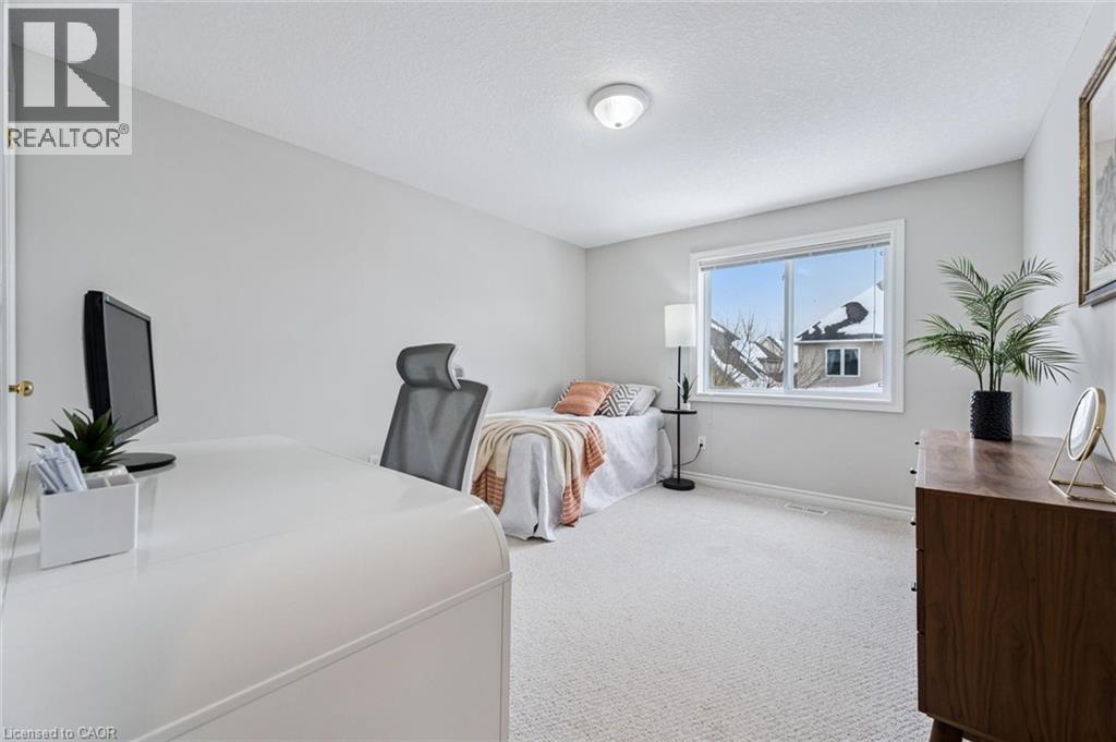 18 Truesdale Crescent, Guelph, Ontario  N1G 5H4 - Photo 24 - 40804505