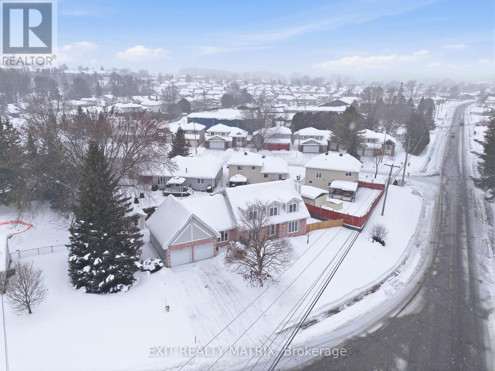 203 Montee Outaouais Road, Clarence-Rockland, Ontario  K4K 1G2 - Photo 43 - X12779534