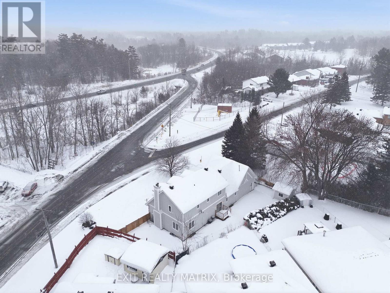 203 Montee Outaouais Road, Clarence-Rockland, Ontario  K4K 1G2 - Photo 46 - X12779534